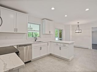 89 S Randolph Ave, Poughkeepsie, NY 12601