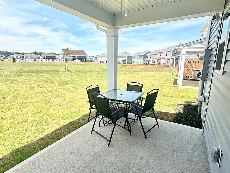 551 Seaborn Cir — Photo 29