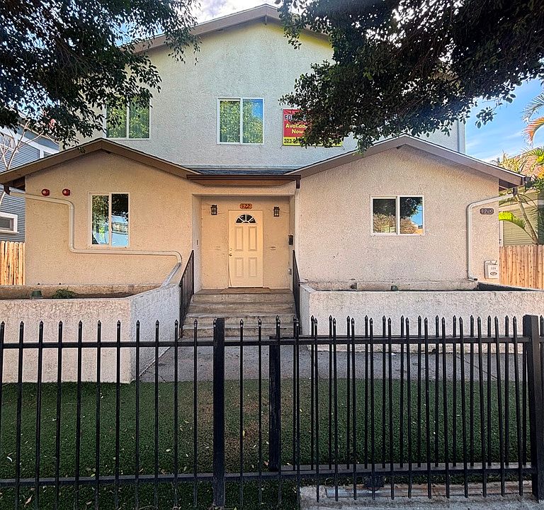 1st image of 122 E 24th St