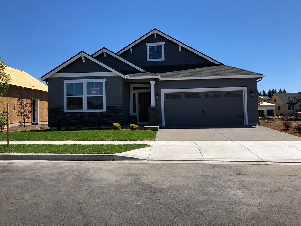 2nd image of 15405 NE 15th St