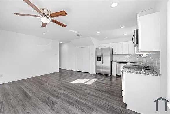 3 bed, 1150 sqft, $1,775 — Photo 2
