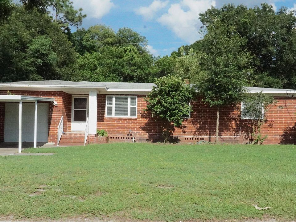 1st image of 2403 Green Oak Dr