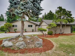 4717 W Glenhaven Dr, Everett, WA 98203