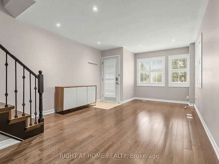 2628 Bur Oak Ave — Photo 3