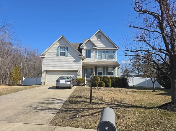 17 Carlisle Ct, Mount Laurel, NJ 08054