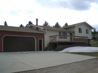 12311 Valhalla Dr, Sturgis, SD 57785