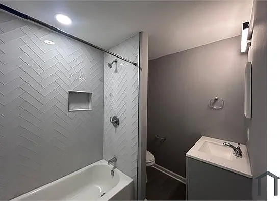 1200 Bayard St — Photo 6