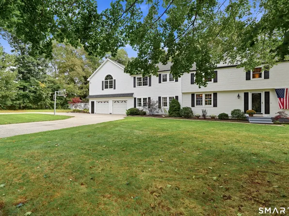 2 Dogwood Drive, Old Lyme, CT 06371