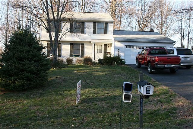 1st image of 4893 Tobacco Way