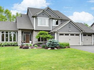 1638 Isabella Pkwy, Chaska, MN 55318