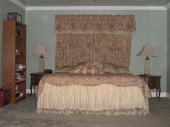 2nd image of 8290 Shiloh Dr