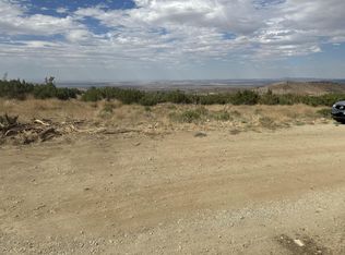 Linda Mesa Drt Vic Juni, Juniper Hills, CA 93543