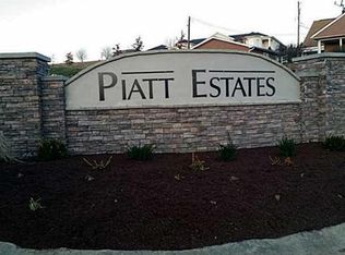 105 Piatt Estates Dr, Washington, PA 15301
