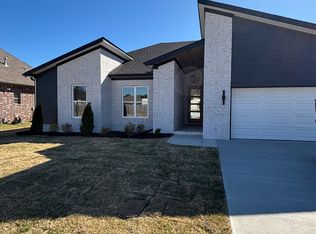 1540 Majestic Oak Dr, Conway, AR 72034
