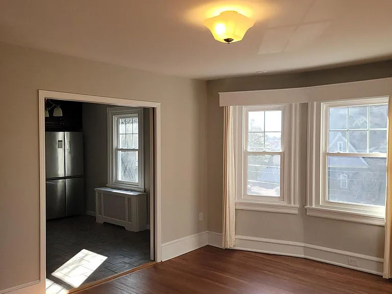 113 Grayling Ave #2 — Photo 7