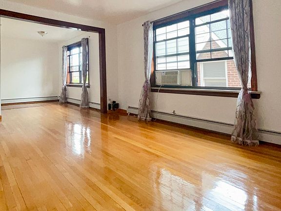2nd image of 15016 25th Dr Floor 2