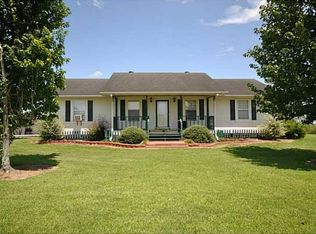 10012 Bell Rd, Iowa, LA 70647