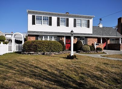 5th image of 151 Shelter Ln