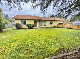 8811 Wildwood Ave SW, Tacoma, WA