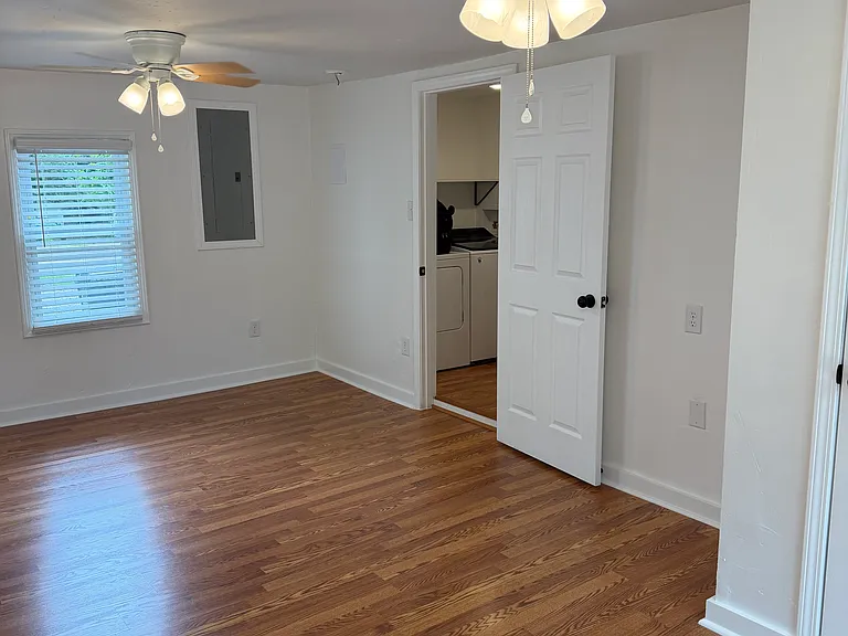 1307 W Worley St — Photo 13