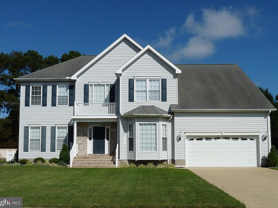 1st image of 12521 Whisper Trace Dr