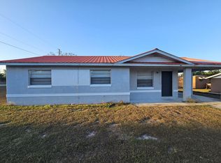 1004 Booker Ave, Sebring, FL 33870