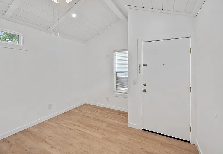 720 Pritchett Ln #25 — Photo 4