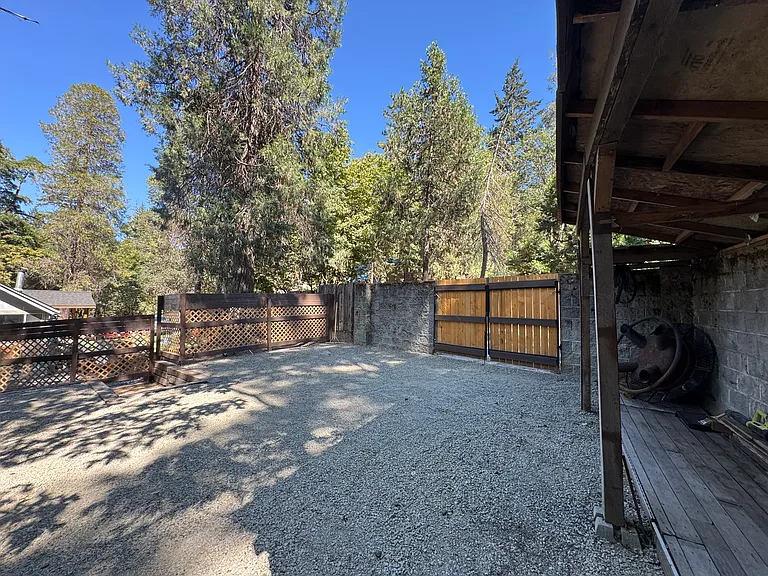 6694 Coleman Creek Rd #1 — Photo 30