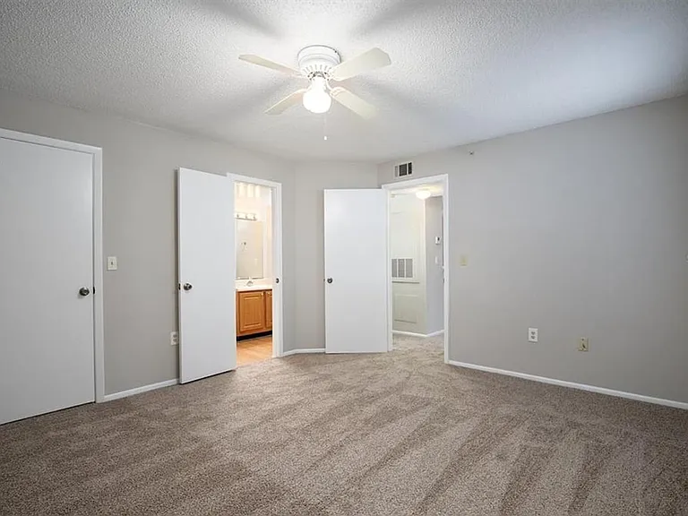 637 Buoy Ln #201 — Photo 22