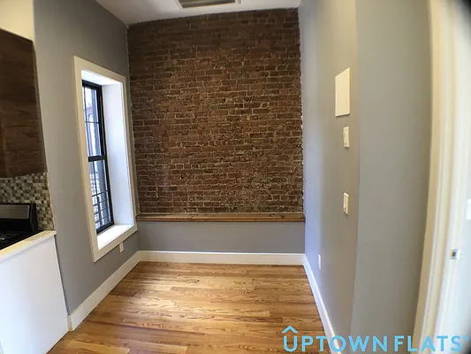 Rented by Uptown Flats LLC | media 36