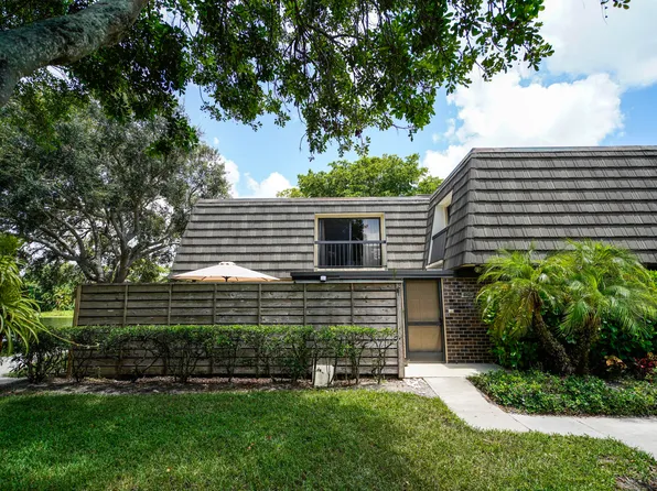 812 8th Terrace, Palm Beach Gardens, FL 33418