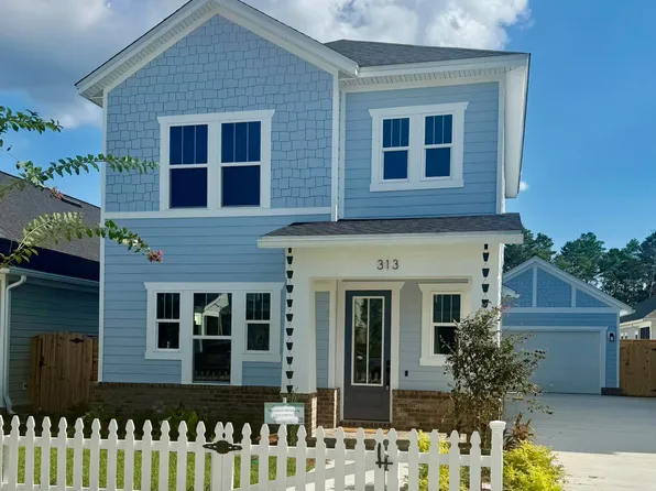 313 Gazelle Ct, Niceville, FL 32578