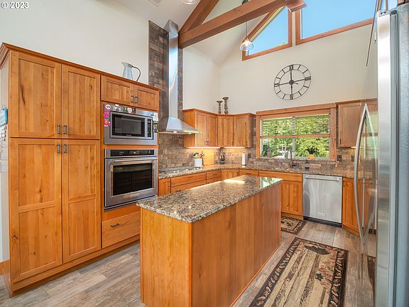 4th image of 2318 Old Garden Valley Rd