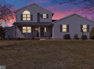 41 Cheery Ln, Denver, PA 17517