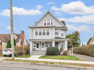 525 Courtland Ave, Bridgeport, CT 06605