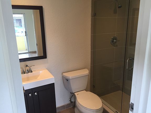 2nd image of 582 Saxony Park #582