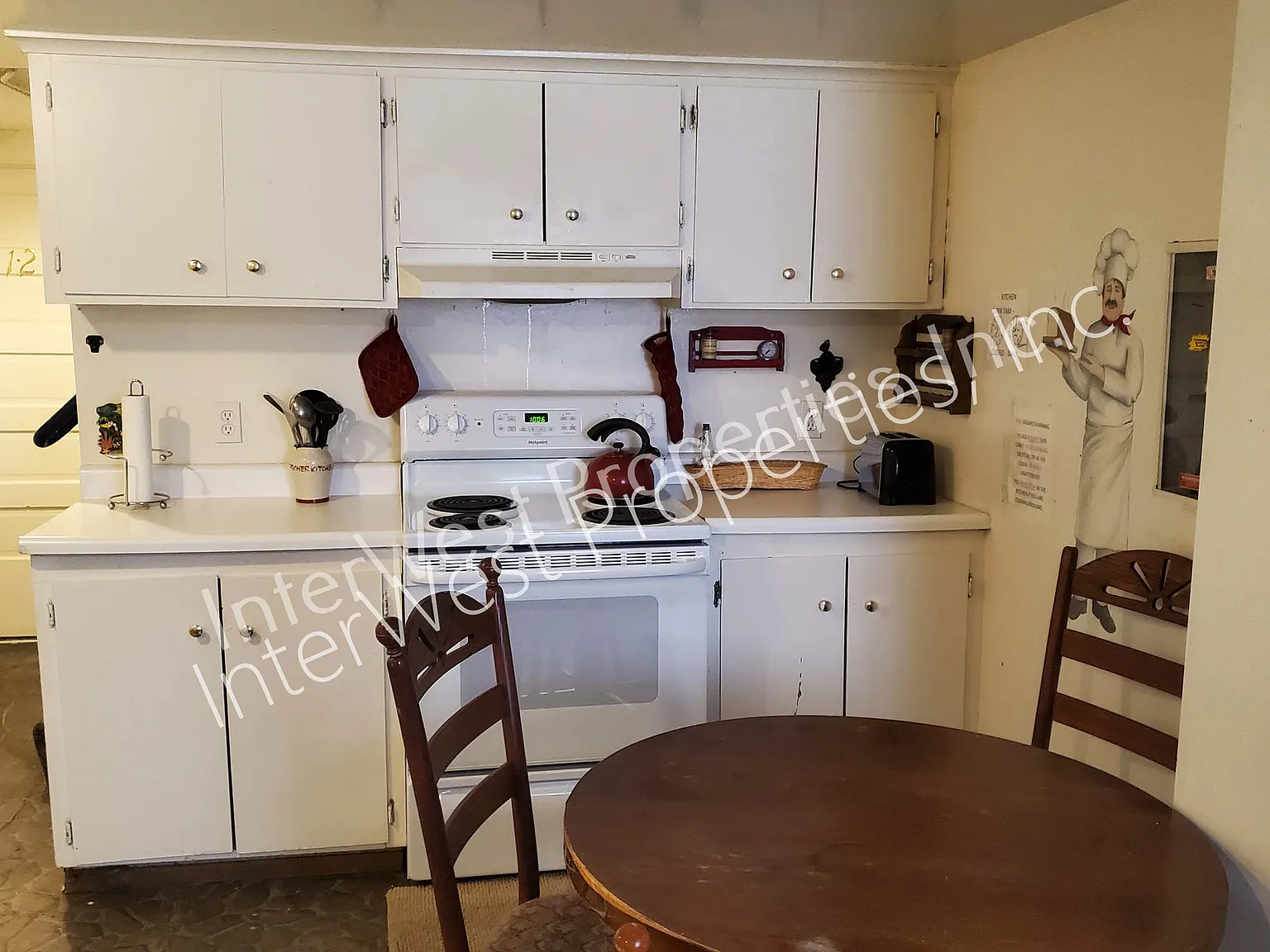 Studio, 169 sqft, $825 — Photo 4