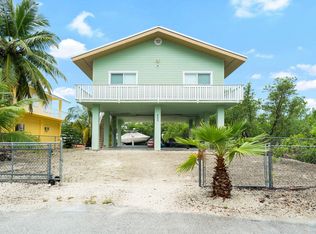 853 Cardinal Ln, Key Largo, FL 33037