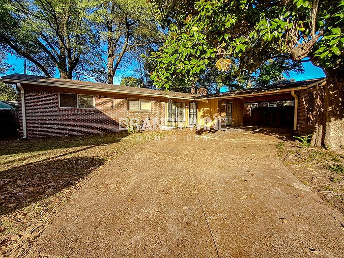 1st image of 4602 Blanding Dr