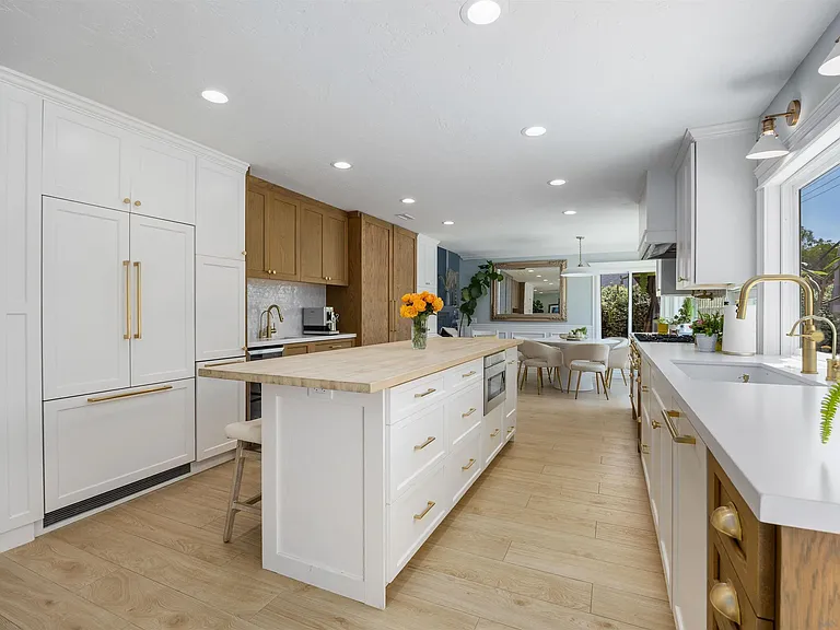 264 Turner Ave — Photo 5