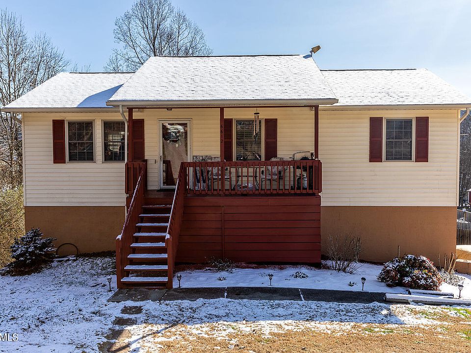 1st image of 6612 Hickory Way Ln