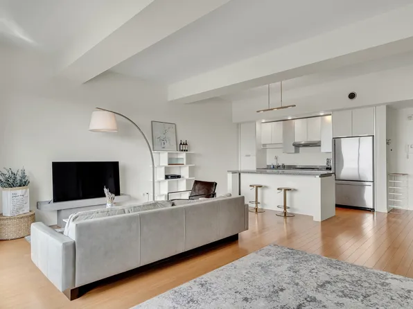 141 Dorchester Ave Unit 906, South Boston, MA 02127