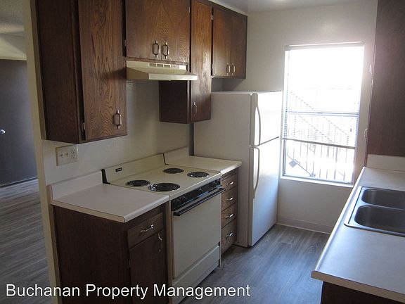 5th image of 4986 Santa Monica Ave APT 4