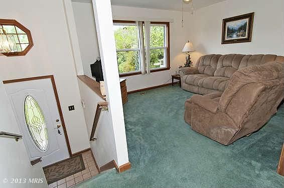 4th image of 124 Cockey Ln