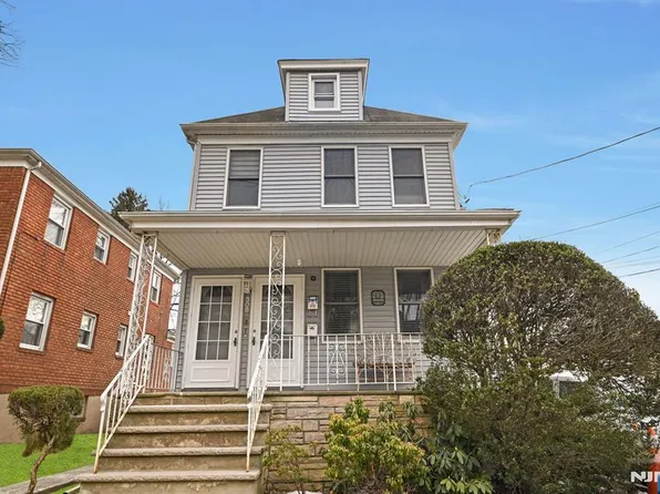 308 Harold Ave, Leonia, NJ 07605