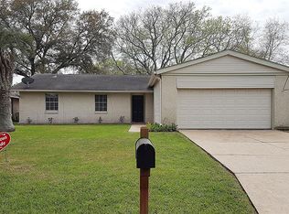 16906 Townes Rd, Friendswood, TX 77546