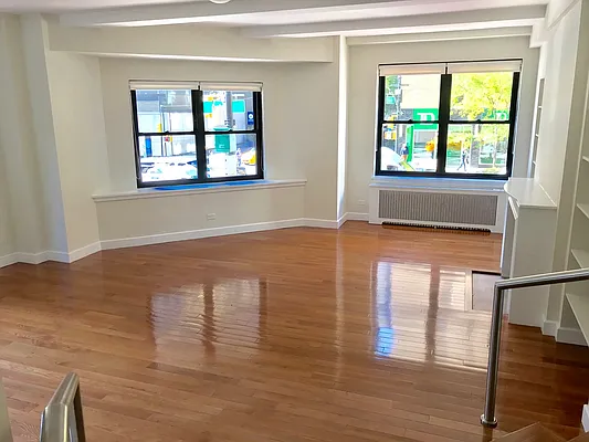 Rented by Stonehenge NYC LLC | media 1
