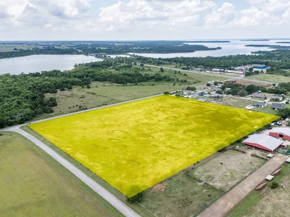 N Florence St, Tioga, TX 76271