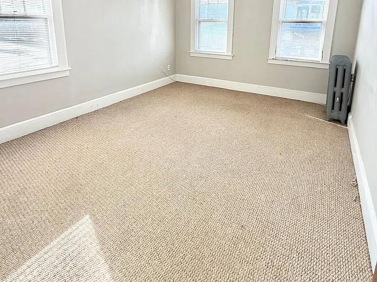 619 Campbell Ave #4 — Photo 4