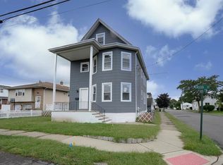 8-02 Chester St, Fair Lawn, NJ 07410